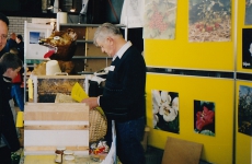 Imkerij Boslust stopt met de Winkel in Bijenbenodigdheden.